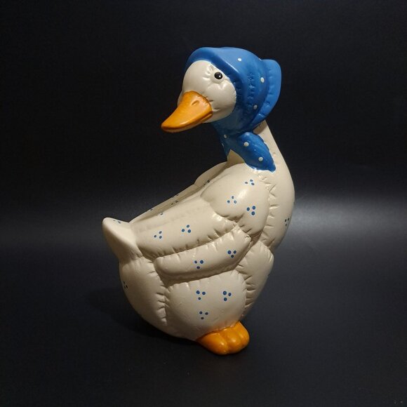 Vintage 1987 Female Duck Figurine With Blue Bonnet & Orange Feet - Picture 1 of 13